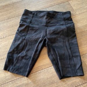 lululemon Align™ Super-High-Rise Short 8”